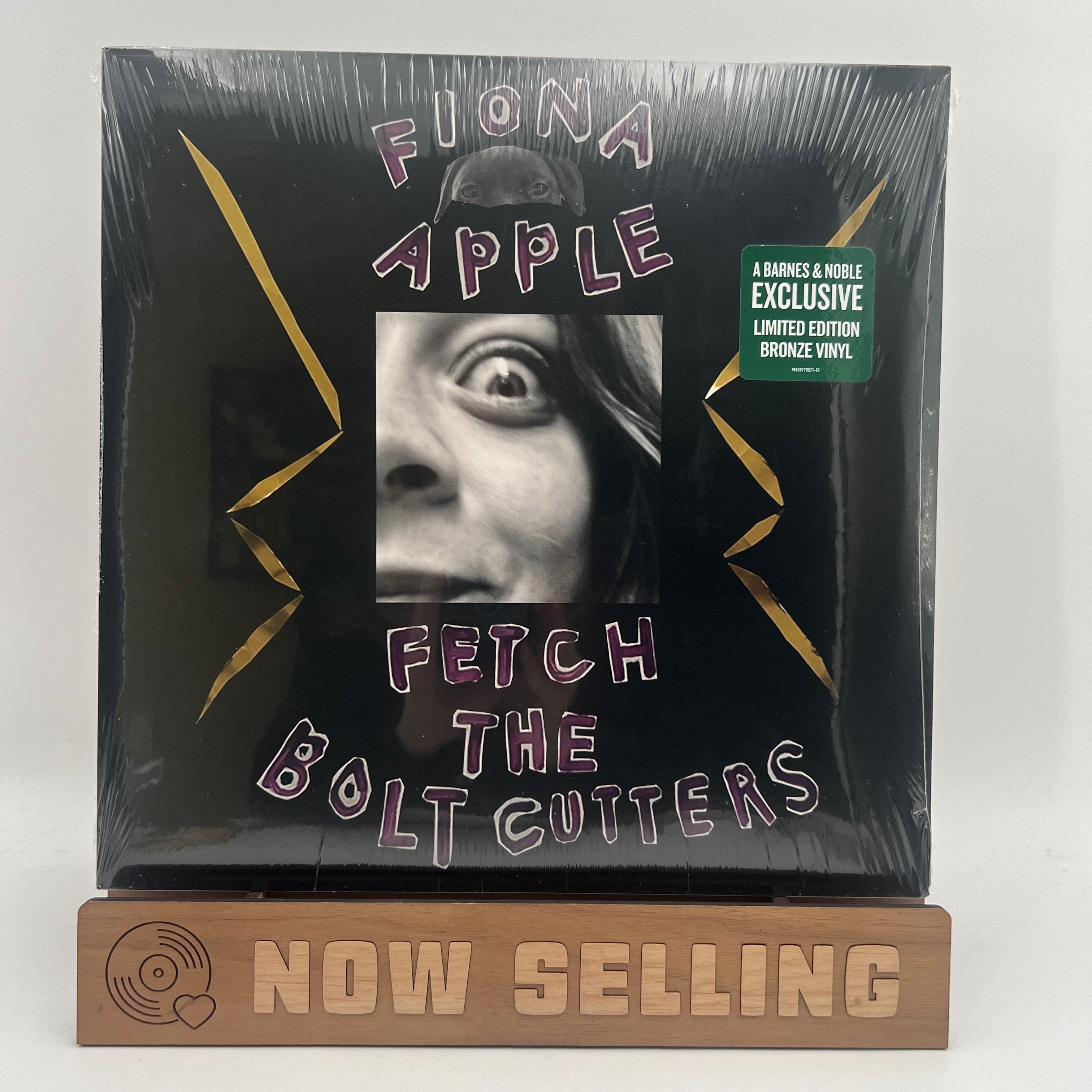 Fiona Apple Fetch The popular Bolt Cutters Vinyl