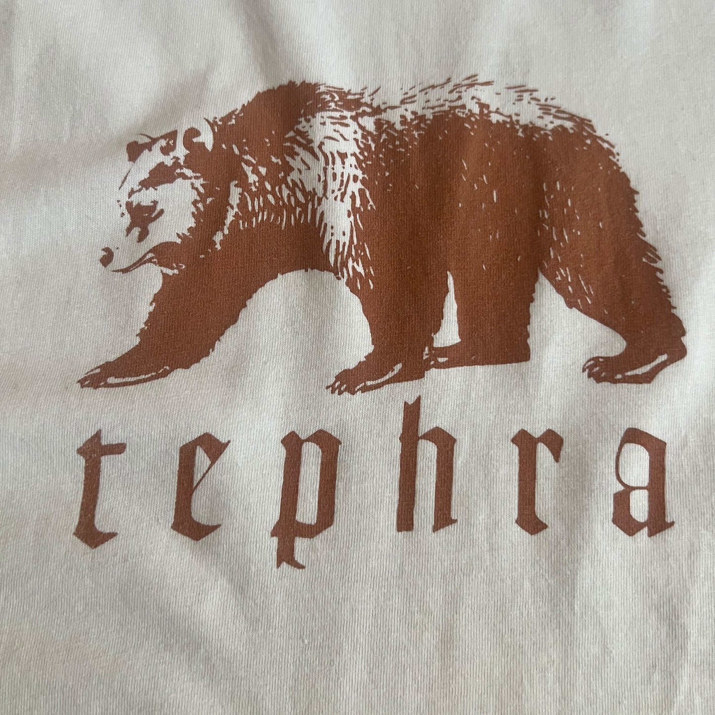 Tephra Band Bear White T-Shirt Size L