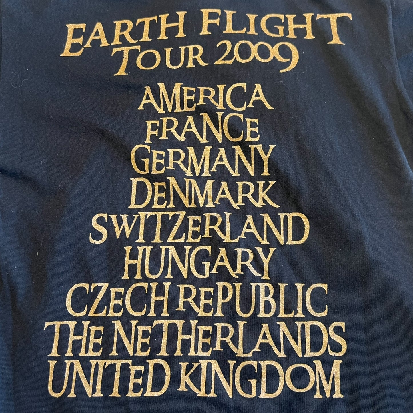 Pentagram Band Earth Flight 2009 Glittery Gold Print T-Shirt Size M