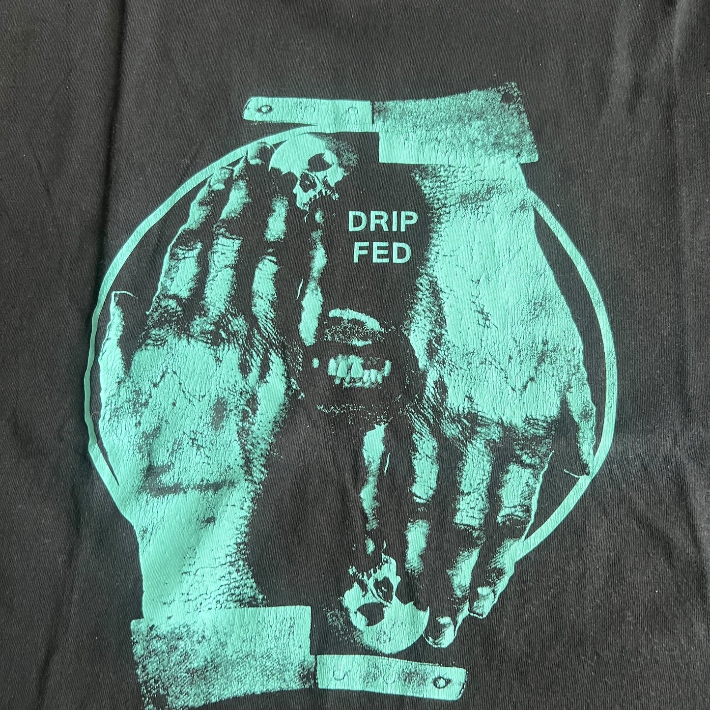 Drip-Fed Band Hands T-Shirt Size 2XL